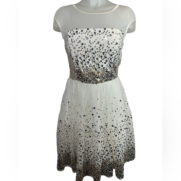 Emerald Sundae Dress 7 White Mini Gold Sequins Juniors Formal Dance Tulle Sheer - Picture 1 of 9